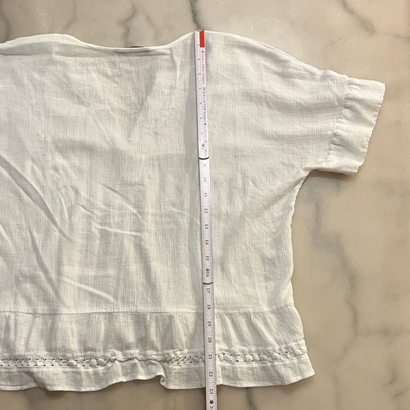 LOFT Women's White Tunic with Embroidered Accents - Picture 7 of 8